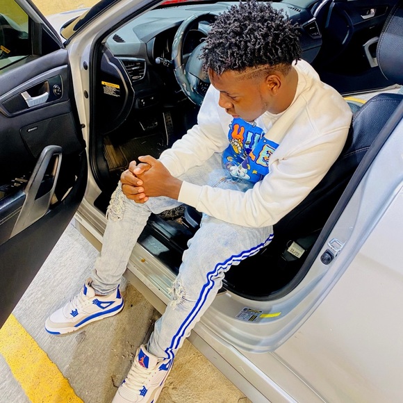 Meet your Posher, Pierre - Picture 1 of 1